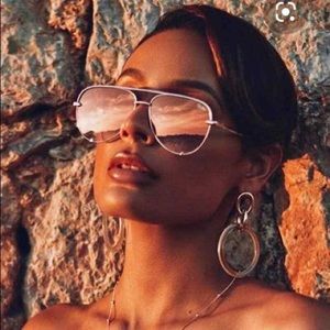 Limited no longer available Quay x Desi rose gold/copper high key mini sunnies😎